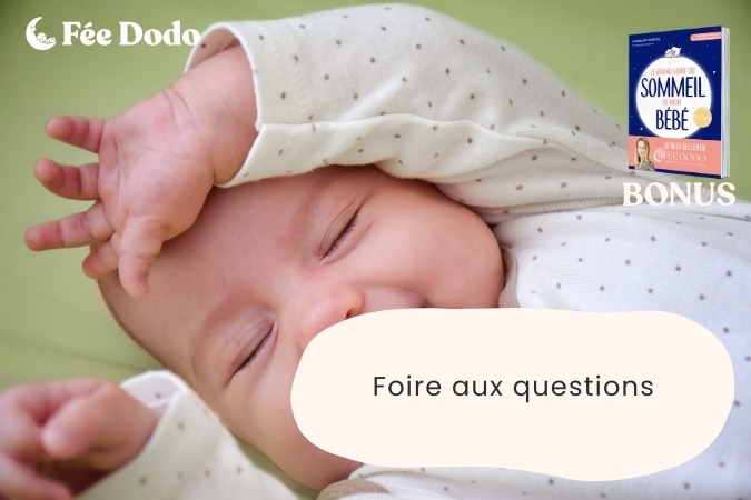 bébé qui sourit